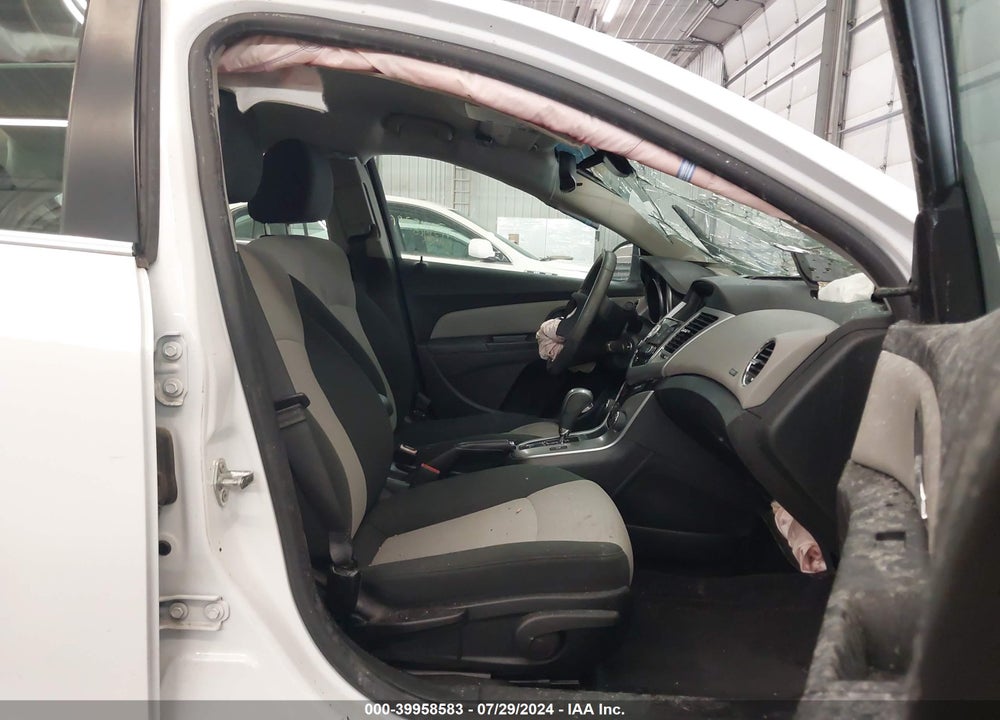 2011 CHEVROLET CRUZE LS VIN: 1G1PC5SH1B7273859