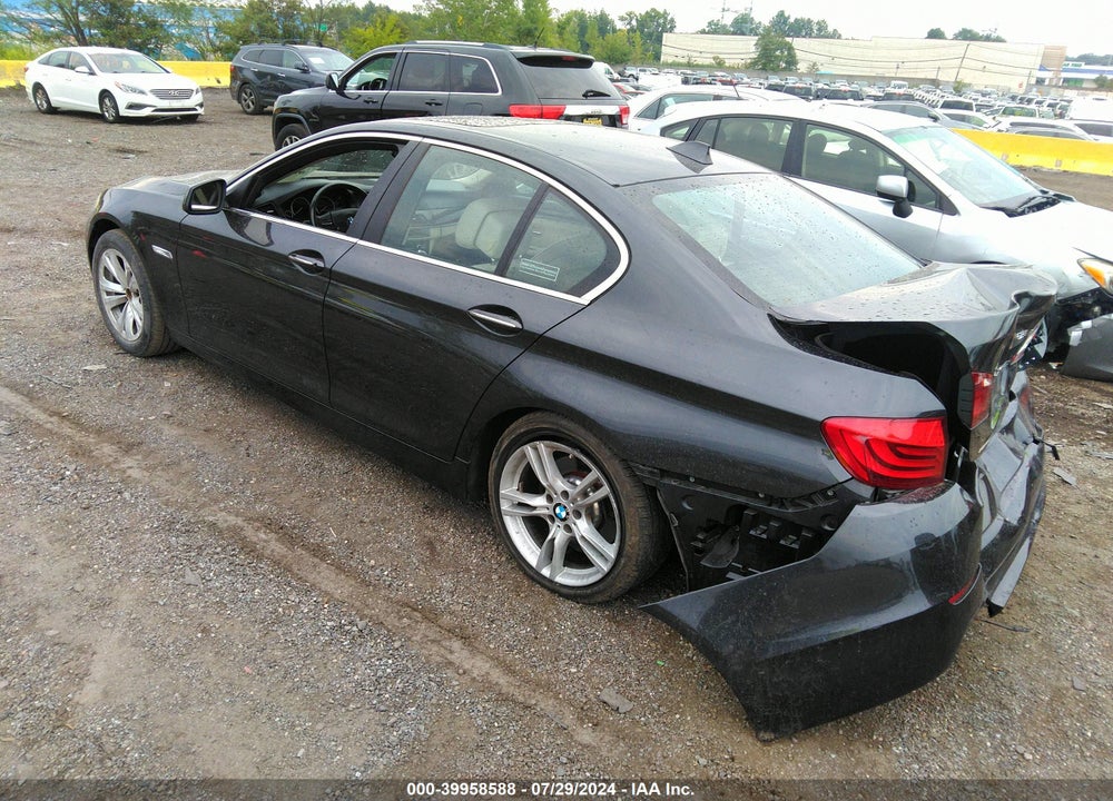 2013 BMW 528I XDRIVE VIN: WBAXH5C50DDW13873