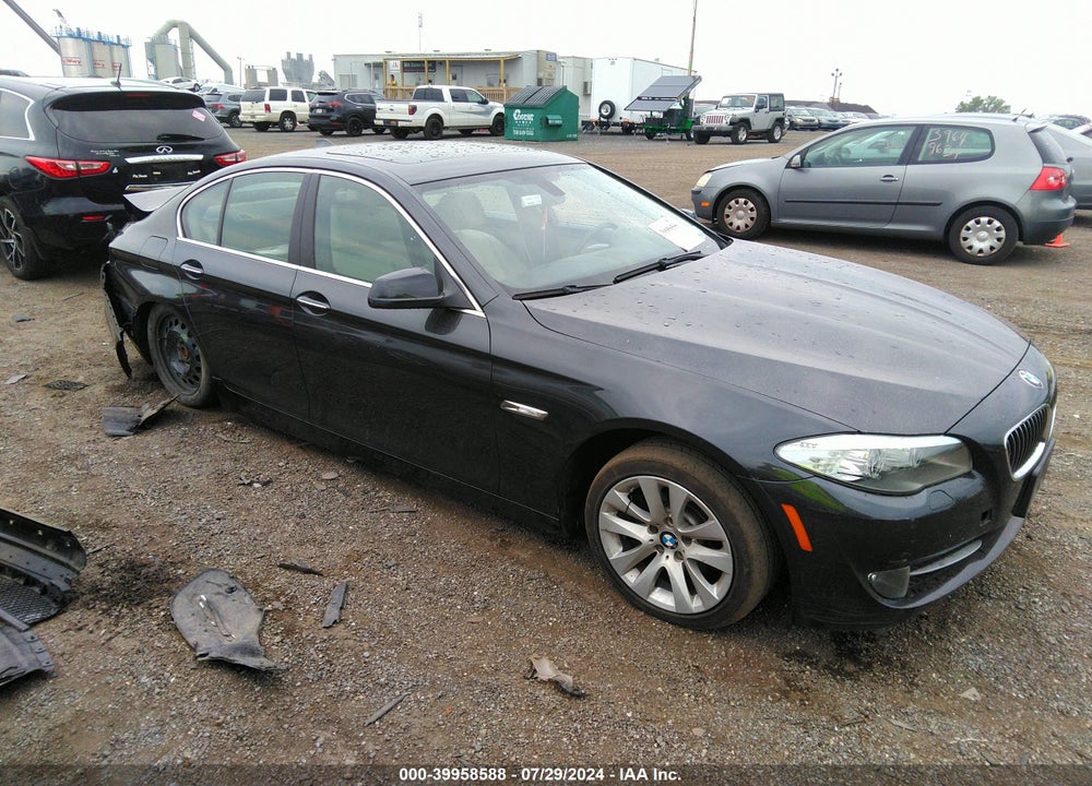 2013 BMW 528I XDRIVE VIN: WBAXH5C50DDW13873