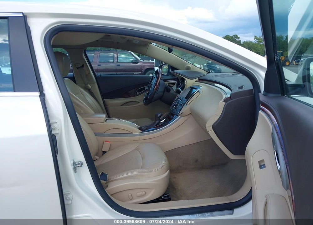 2011 BUICK LACROSSE CXS VIN: 1G4GE5GD1BF344390