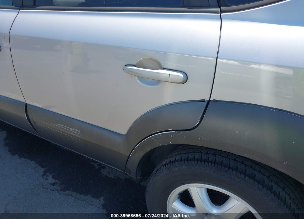 2005 HYUNDAI TUCSON GLS/LX VIN: KM8JN12D95U131516