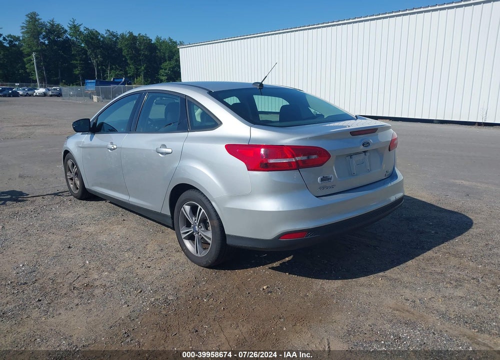 2017 FORD FOCUS SE VIN: 1FADP3FE5HL311232
