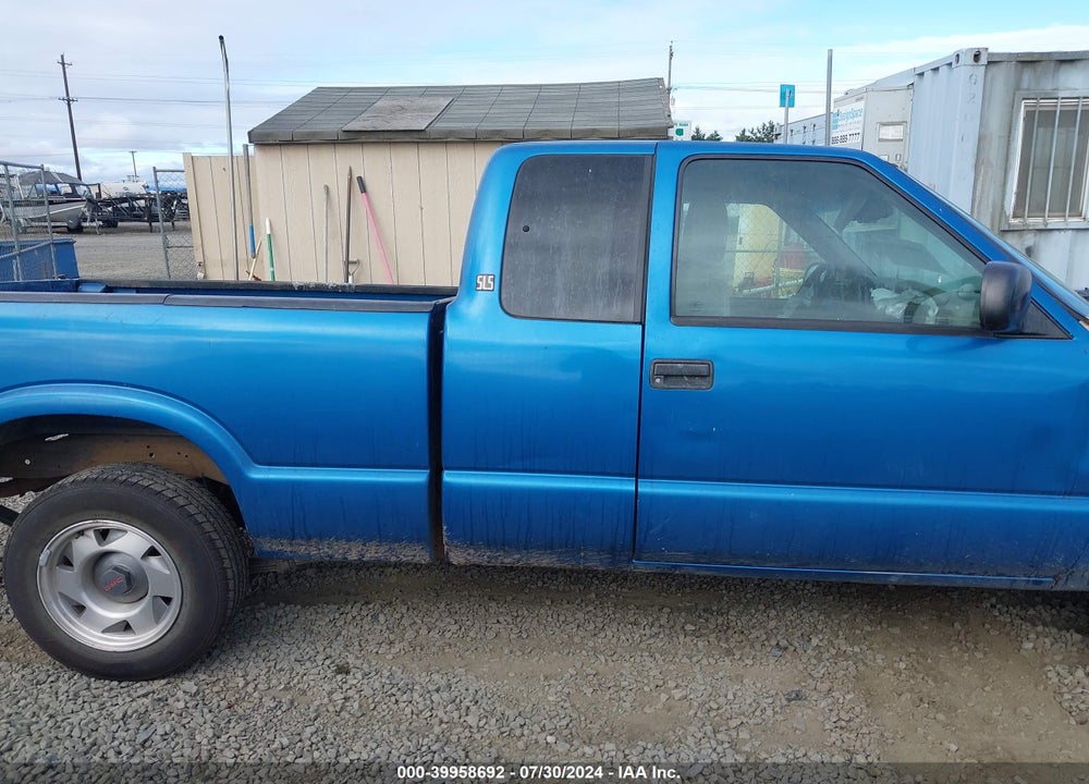 2000 GMC SONOMA SLS VIN: 1GTCS1955Y8269037