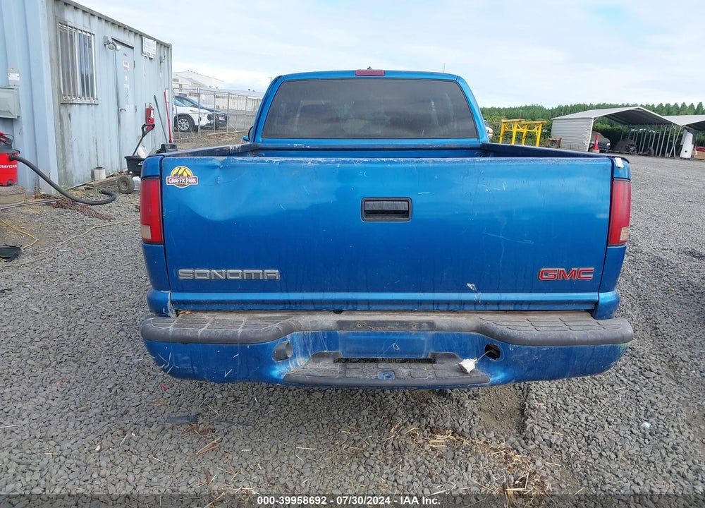 2000 GMC SONOMA SLS VIN: 1GTCS1955Y8269037