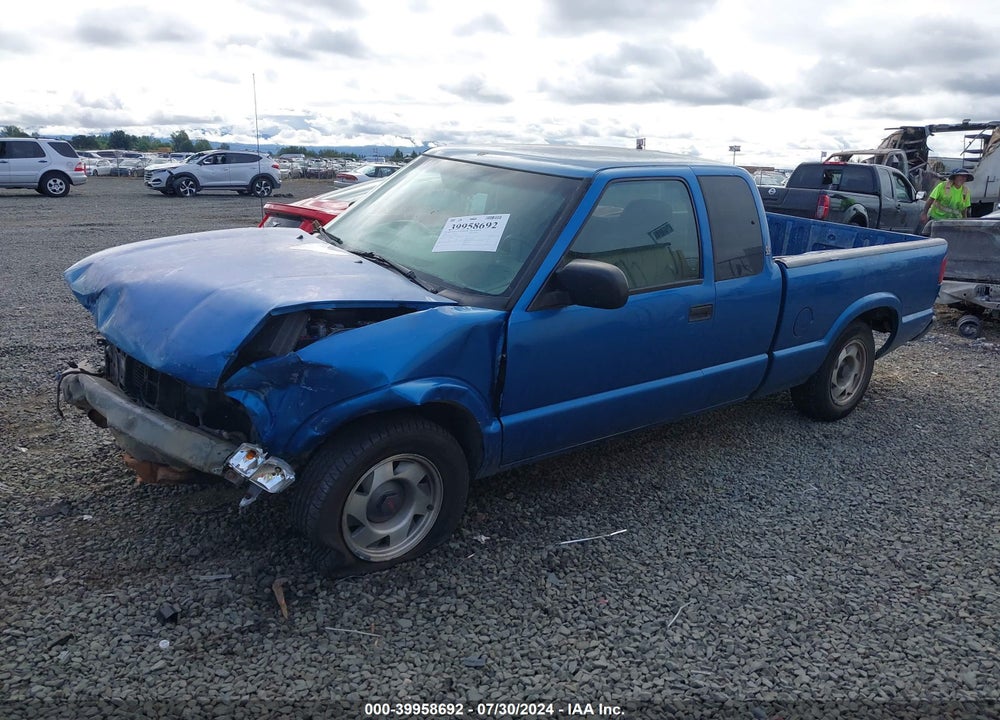 2000 GMC SONOMA SLS VIN: 1GTCS1955Y8269037