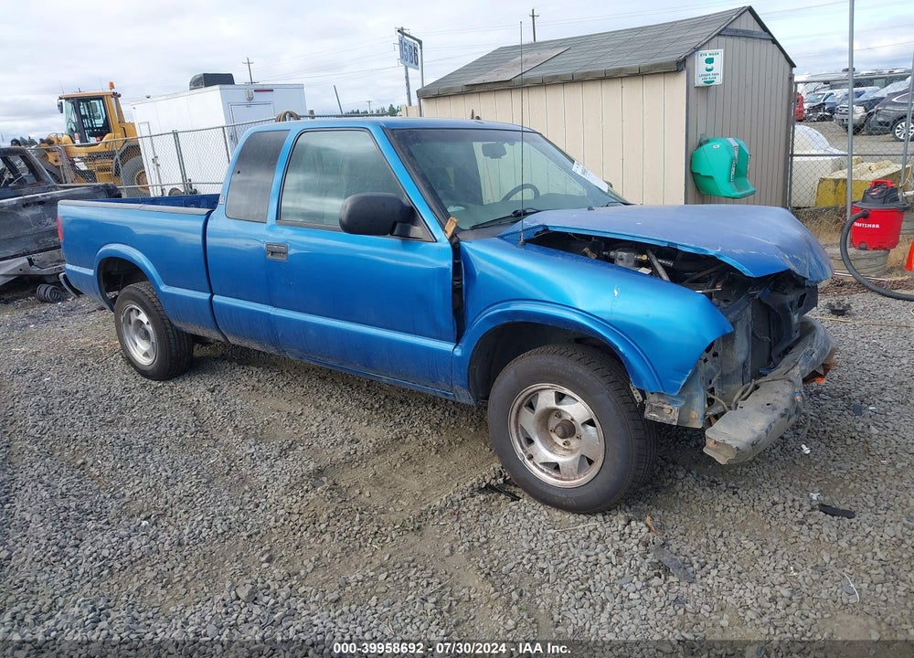 2000 GMC SONOMA SLS VIN: 1GTCS1955Y8269037