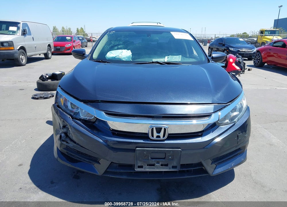 2018 HONDA CIVIC LX VIN: 2HGFC2F55JH516546