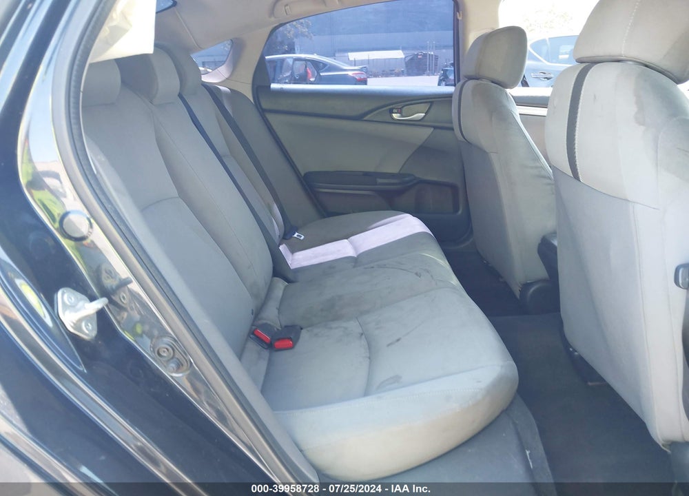 2018 HONDA CIVIC LX VIN: 2HGFC2F55JH516546