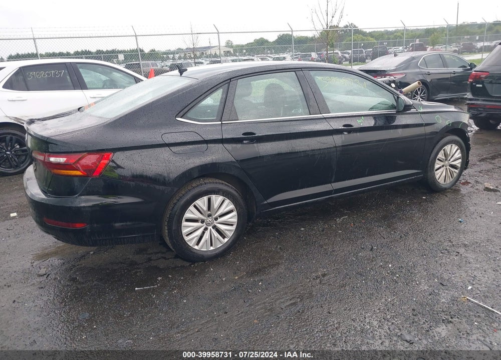 2019 VOLKSWAGEN JETTA 1.4T R-LINE/1.4T S/1.4T SE VIN: 3VWC57BU1KM073091
