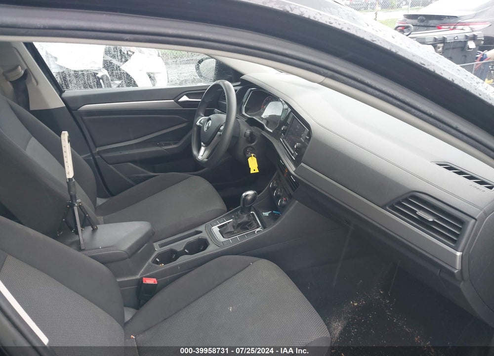2019 VOLKSWAGEN JETTA 1.4T R-LINE/1.4T S/1.4T SE VIN: 3VWC57BU1KM073091