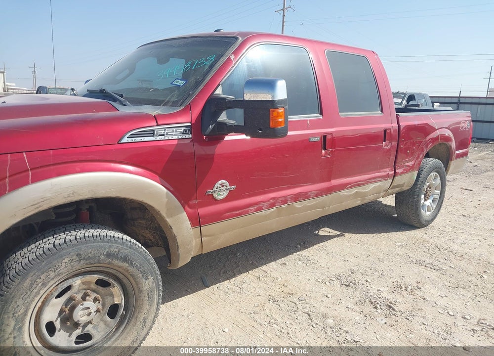 2013 FORD F-250 VIN: 1FT7W2BT8DEB50415