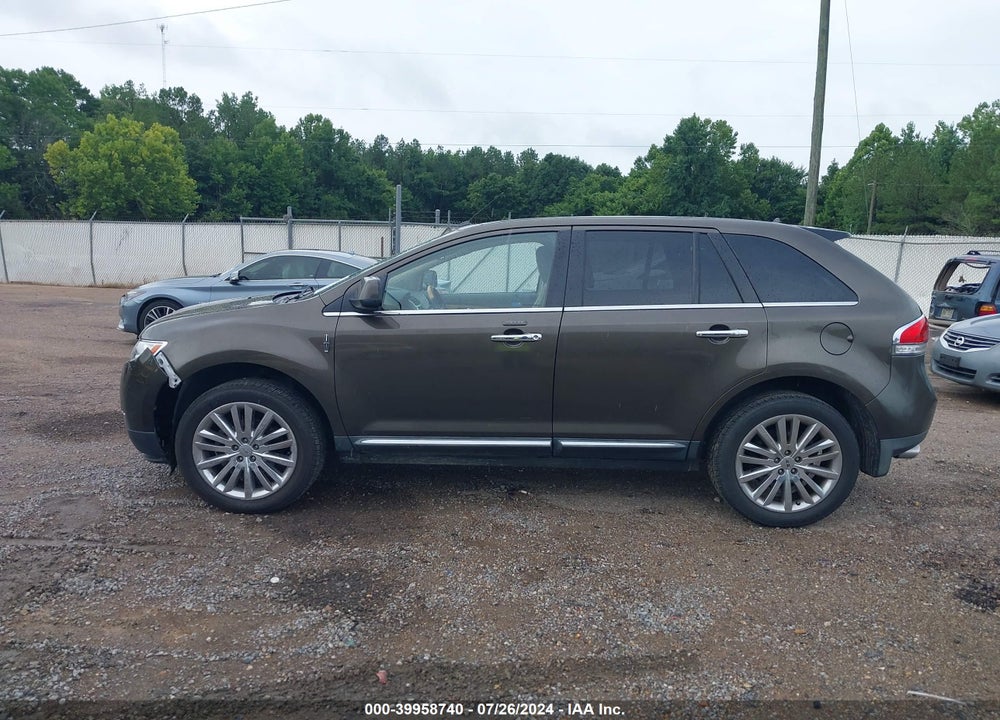 2011 LINCOLN MKX VIN: 2LMDJ6JK2BBJ11023