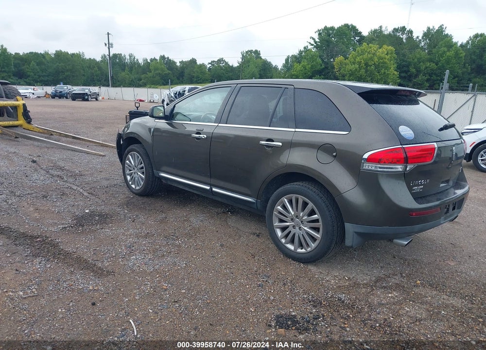 2011 LINCOLN MKX VIN: 2LMDJ6JK2BBJ11023