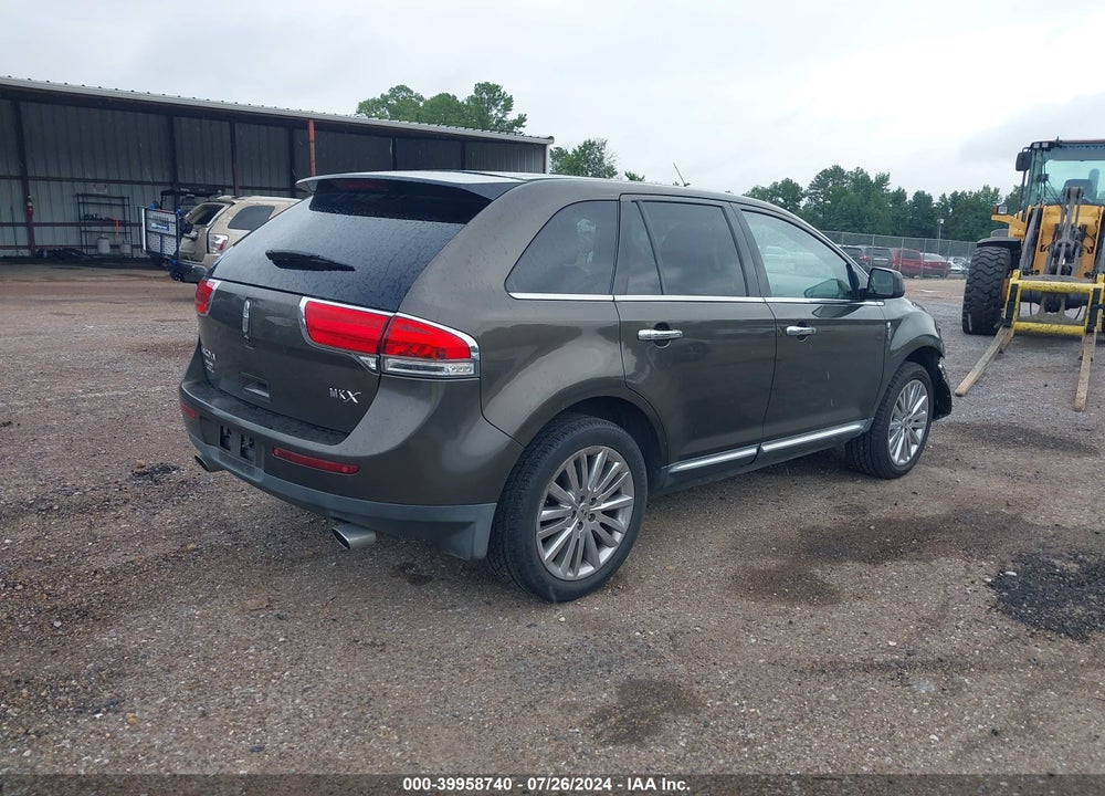2011 LINCOLN MKX VIN: 2LMDJ6JK2BBJ11023