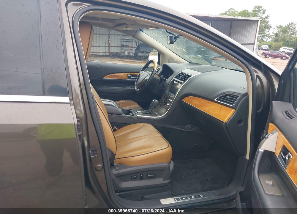 2011 LINCOLN MKX VIN: 2LMDJ6JK2BBJ11023