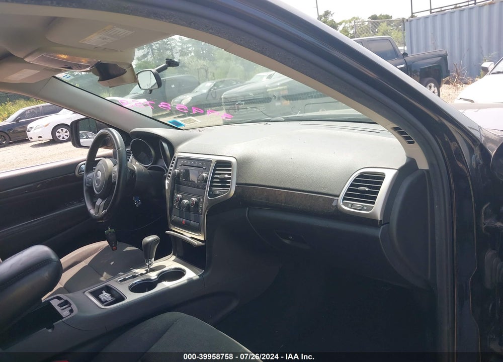 2013 JEEP GRAND CHEROKEE LAREDO VIN: 1C4RJFAG2DC641142