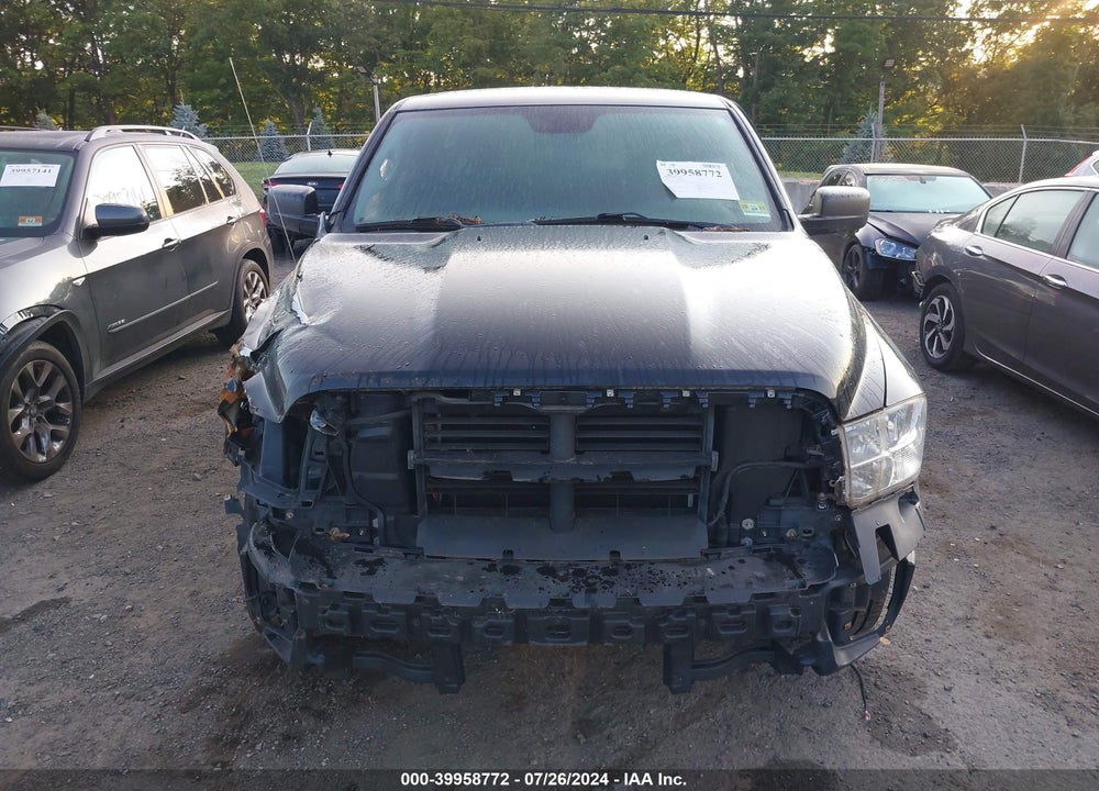 2016 RAM 1500 EXPRESS VIN: 1C6RR7FT0GS336468