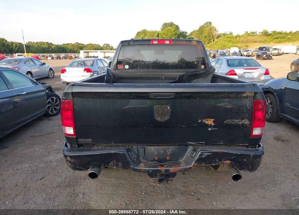 2016 RAM 1500 EXPRESS VIN: 1C6RR7FT0GS336468