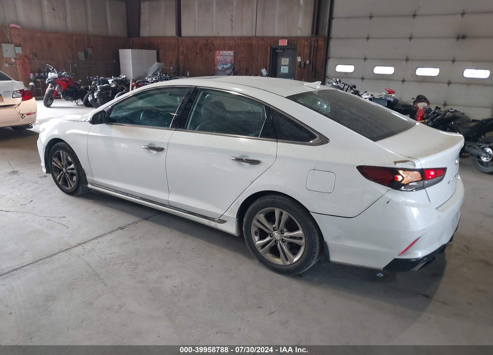 2019 HYUNDAI SONATA SPORT VIN: 5NPE34AF3KH811031