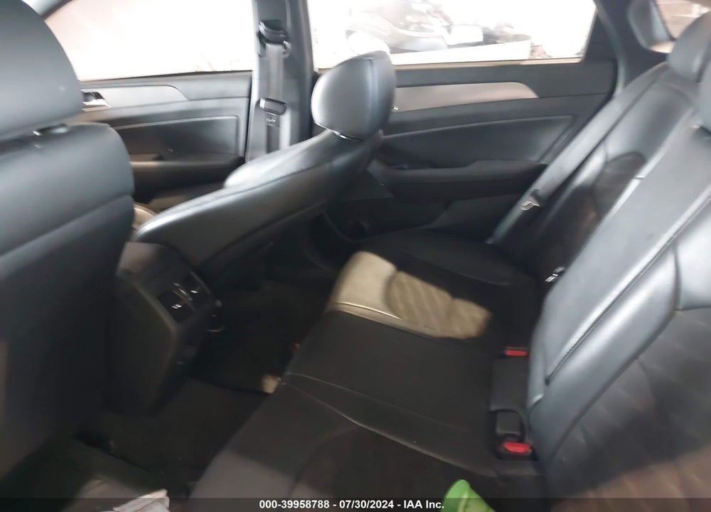 2019 HYUNDAI SONATA SPORT VIN: 5NPE34AF3KH811031