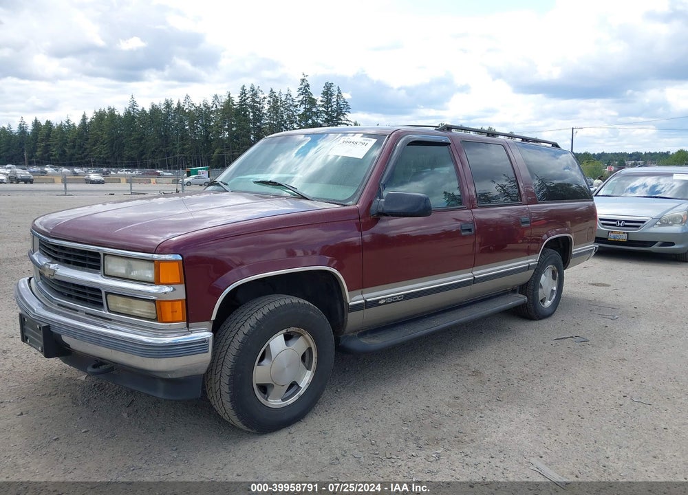1998 CHEVROLET SUBURBAN VIN: 1GNFK16R6WJ356236