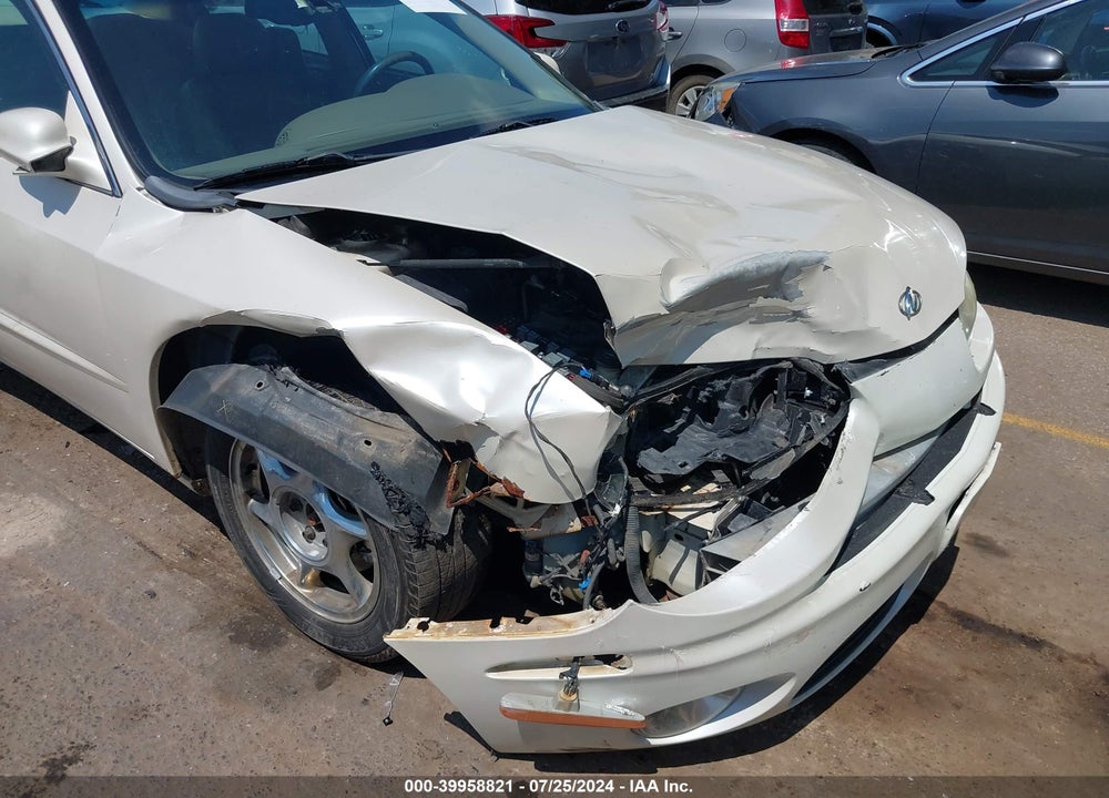 2002 OLDSMOBILE AURORA 4.0 VIN: 1G3GS64C324176598