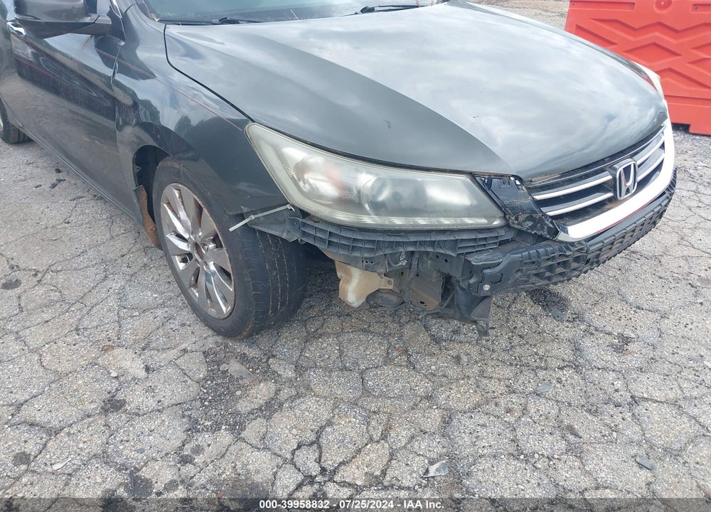 2013 HONDA ACCORD EX-L V-6 VIN: 1HGCR3F83DA036123