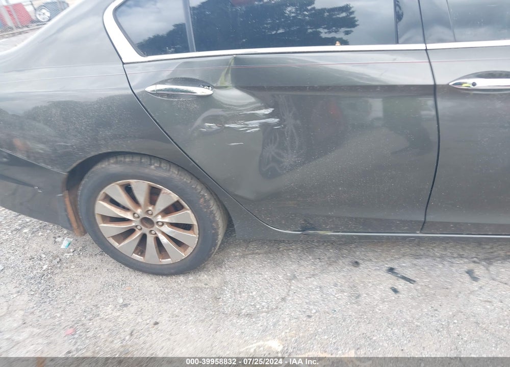 2013 HONDA ACCORD EX-L V-6 VIN: 1HGCR3F83DA036123