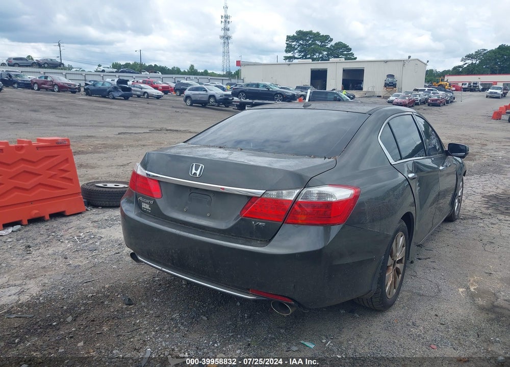 2013 HONDA ACCORD EX-L V-6 VIN: 1HGCR3F83DA036123