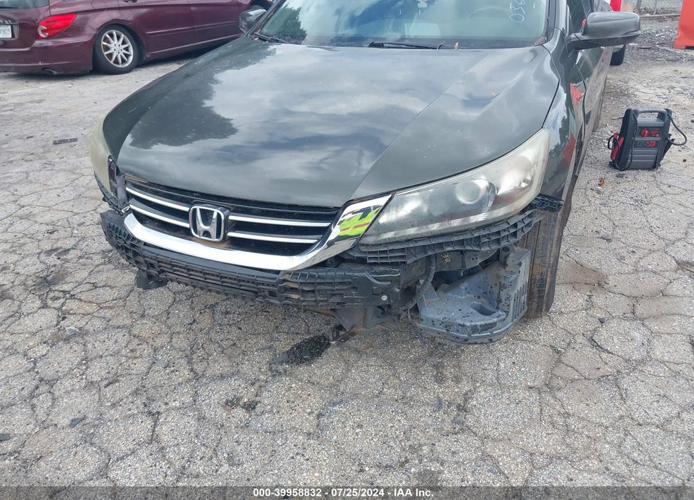 2013 HONDA ACCORD EX-L V-6 VIN: 1HGCR3F83DA036123