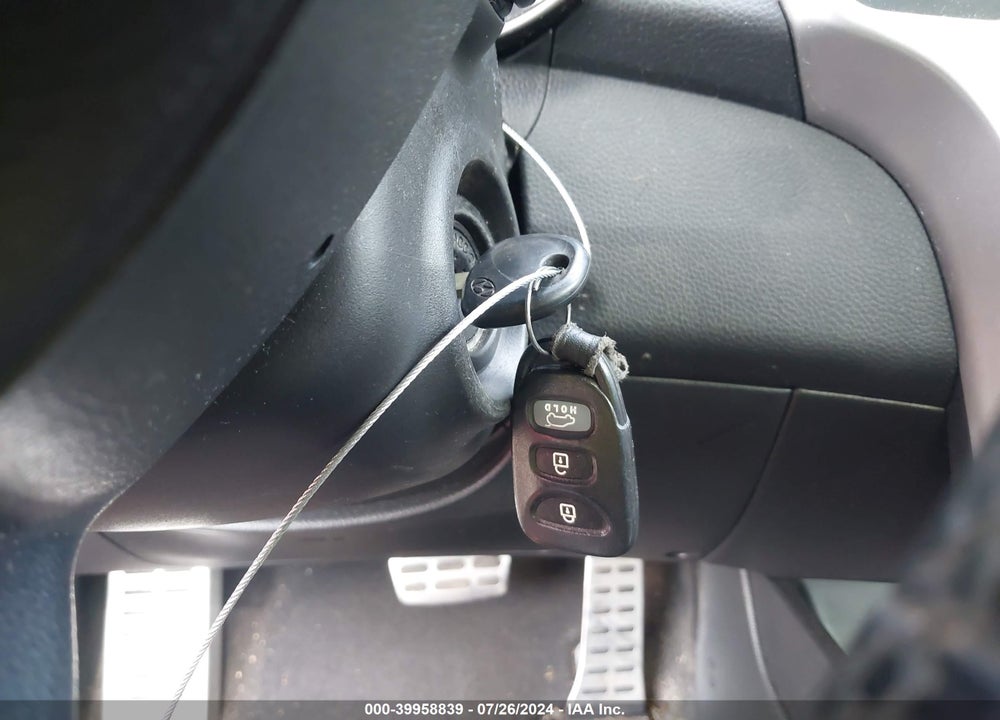 2013 HYUNDAI ELANTRA GT VIN: KMHD35LE1DU098981