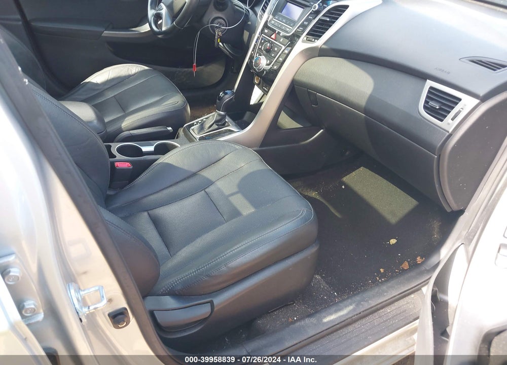 2013 HYUNDAI ELANTRA GT VIN: KMHD35LE1DU098981