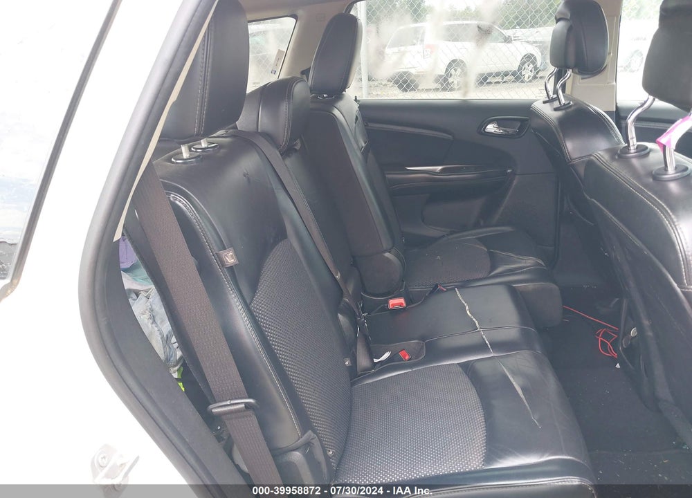2017 DODGE JOURNEY CROSSROAD PLUS VIN: 3C4PDCGB7HT617504