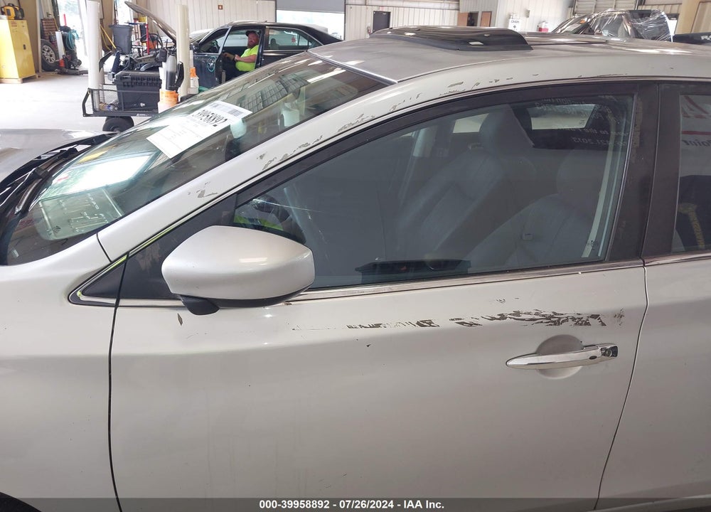 2017 NISSAN SENTRA SV VIN: 3N1AB7AP7HY405327