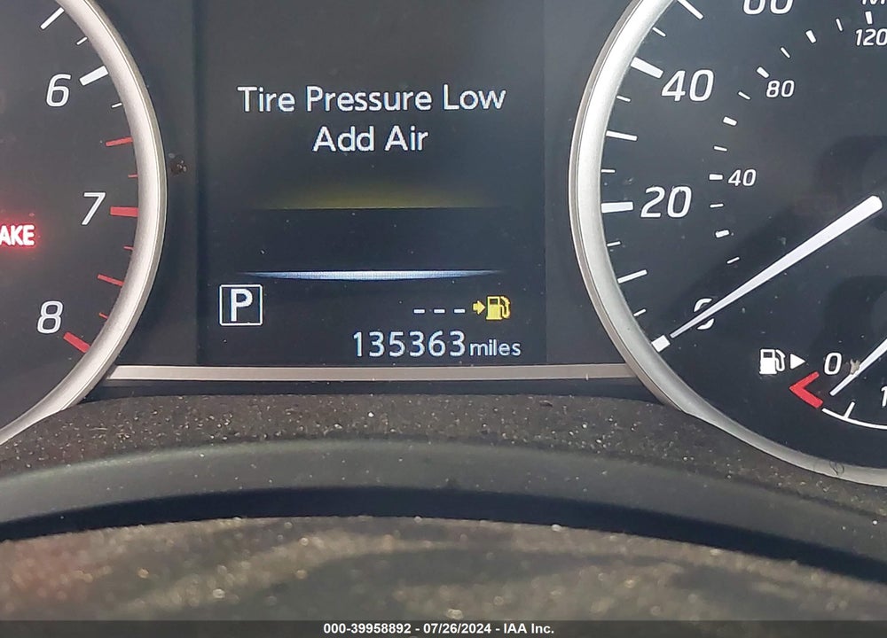 2017 NISSAN SENTRA SV VIN: 3N1AB7AP7HY405327