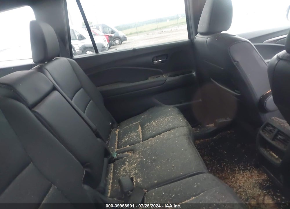 2020 HONDA PASSPORT AWD EX-L VIN: 5FNYF8H50LB017189