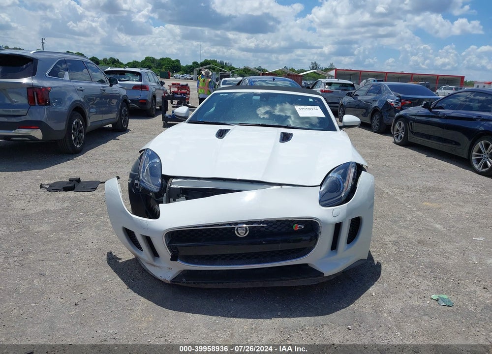 2014 JAGUAR F-TYPE S VIN: SAJWA6FC7E8K00427