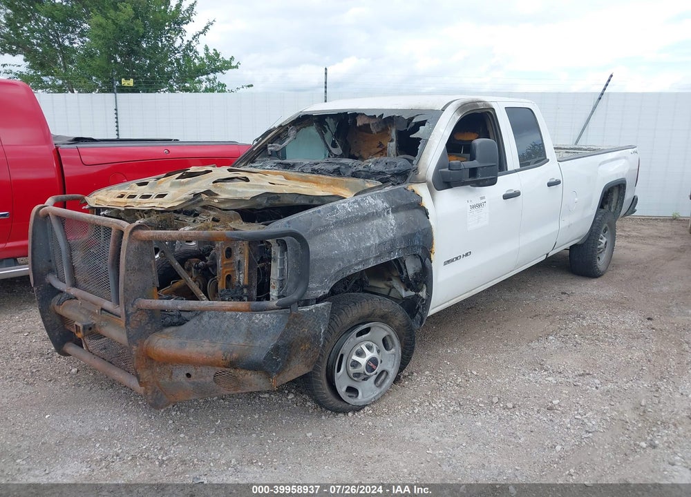 2015 GMC SIERRA 2500HD VIN: 1GT22XEG9FZ142370