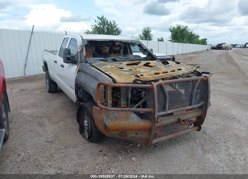 2015 GMC SIERRA 2500HD VIN: 1GT22XEG9FZ142370