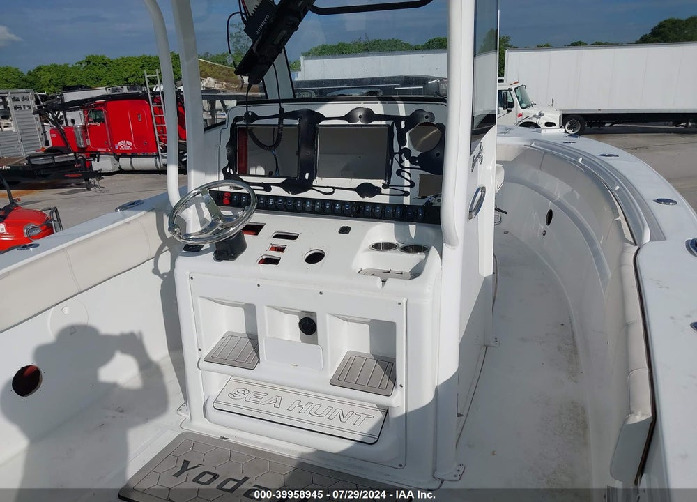 2022 SEA HUNT OTHER VIN: SXSG0080L122