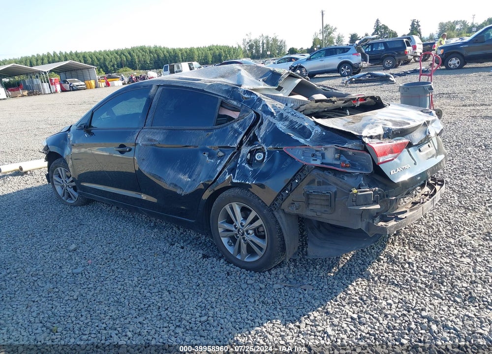 2018 HYUNDAI ELANTRA SEL VIN: 5NPD84LF5JH304026