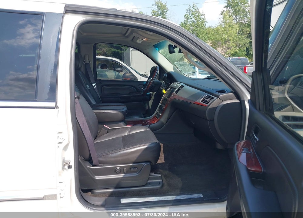 2007 CADILLAC ESCALADE EXT STANDARD VIN: 3GYFK62857G311949