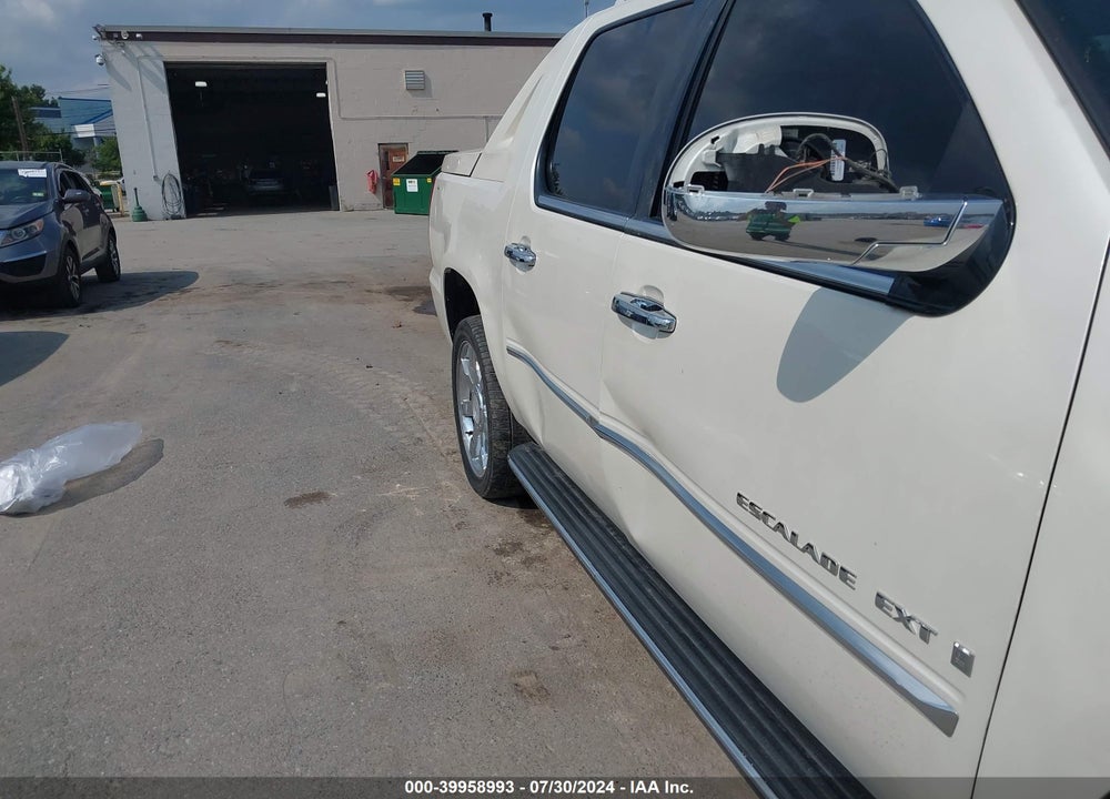 2007 CADILLAC ESCALADE EXT STANDARD VIN: 3GYFK62857G311949