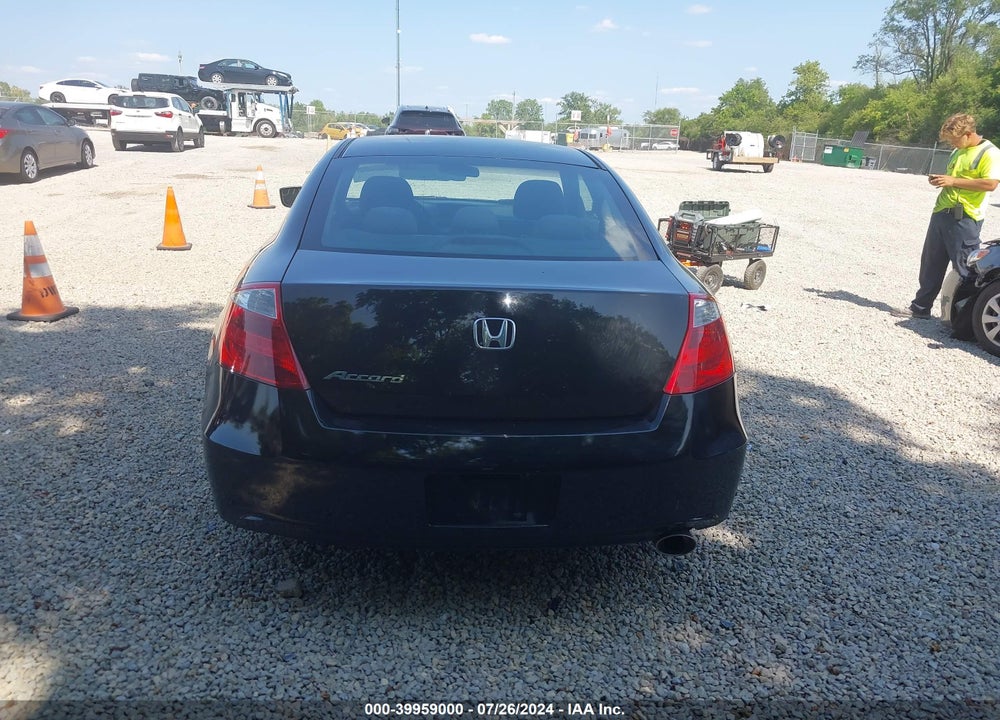 2010 HONDA ACCORD 2.4 LX-S VIN: 1HGCS1A33AA018379