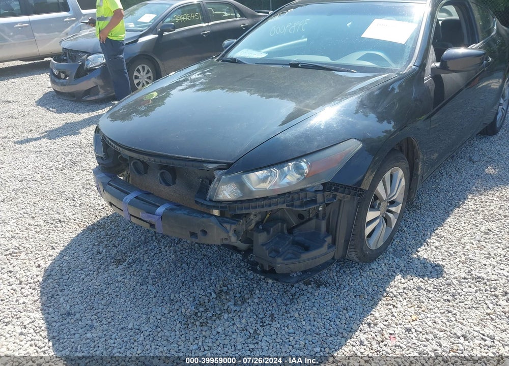 2010 HONDA ACCORD 2.4 LX-S VIN: 1HGCS1A33AA018379