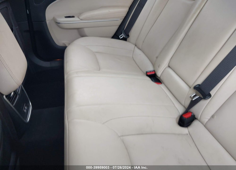 2019 CHRYSLER 300 VIN: 2C3CCAAG7KH731159