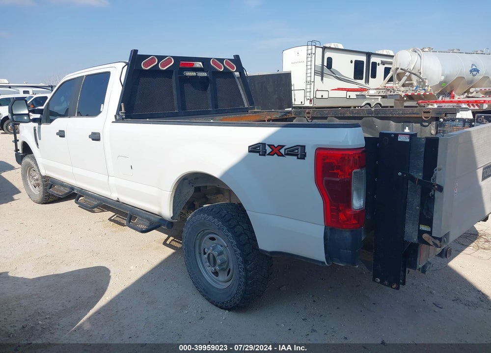 2019 FORD F-350 XL VIN: 1FT8W3B67KEG46565