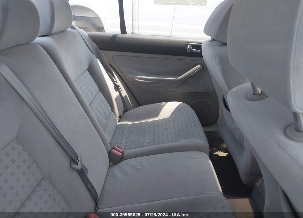2003 VOLKSWAGEN JETTA GLS 2.0L VIN: 3VWSK69M63M070662
