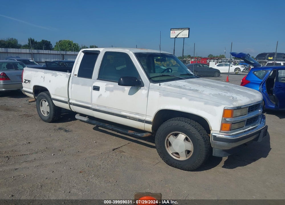 1997 CHEVROLET K1500 FLEETSIDE VIN: 2GCEK19R6V1165800