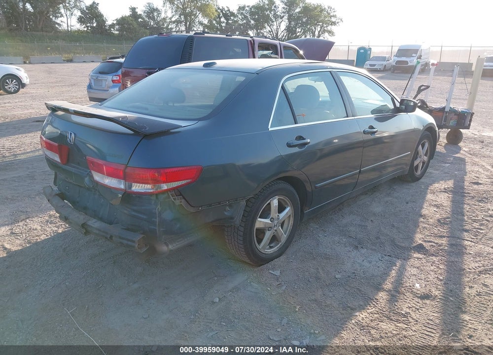 2004 HONDA ACCORD 2.4 EX VIN: JHMCM56884C018924